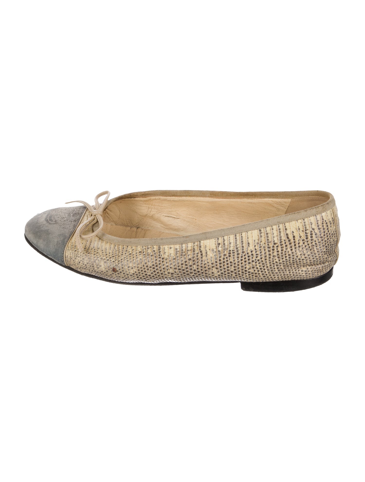 Chanel Vintage Interlocking CC Logo Ballet Flats