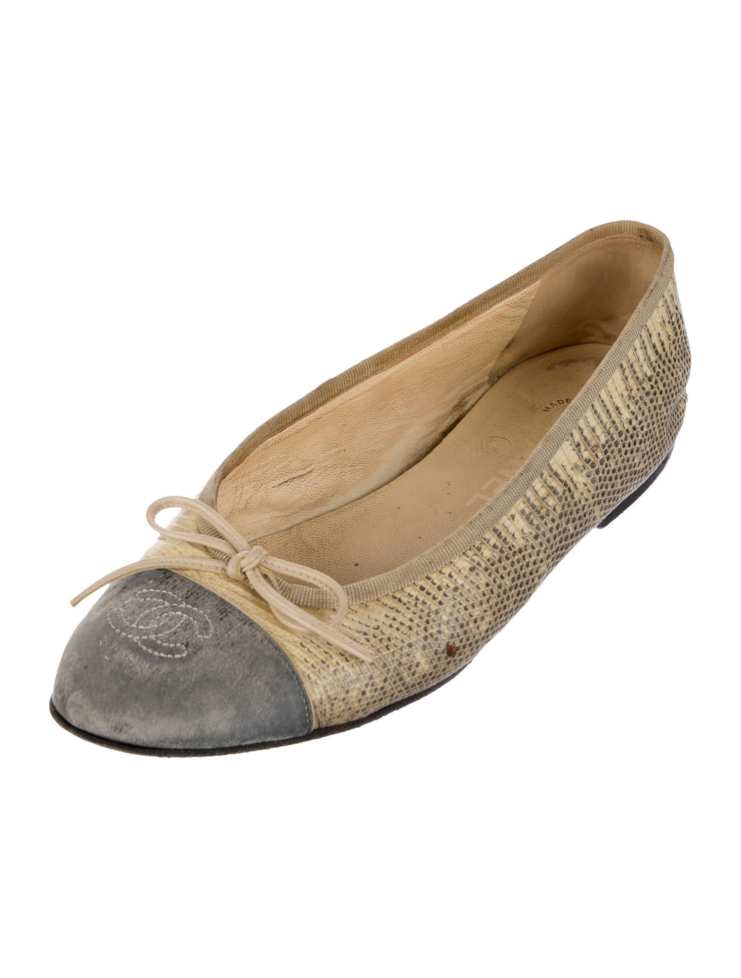 Chanel Vintage Interlocking CC Logo Ballet Flats