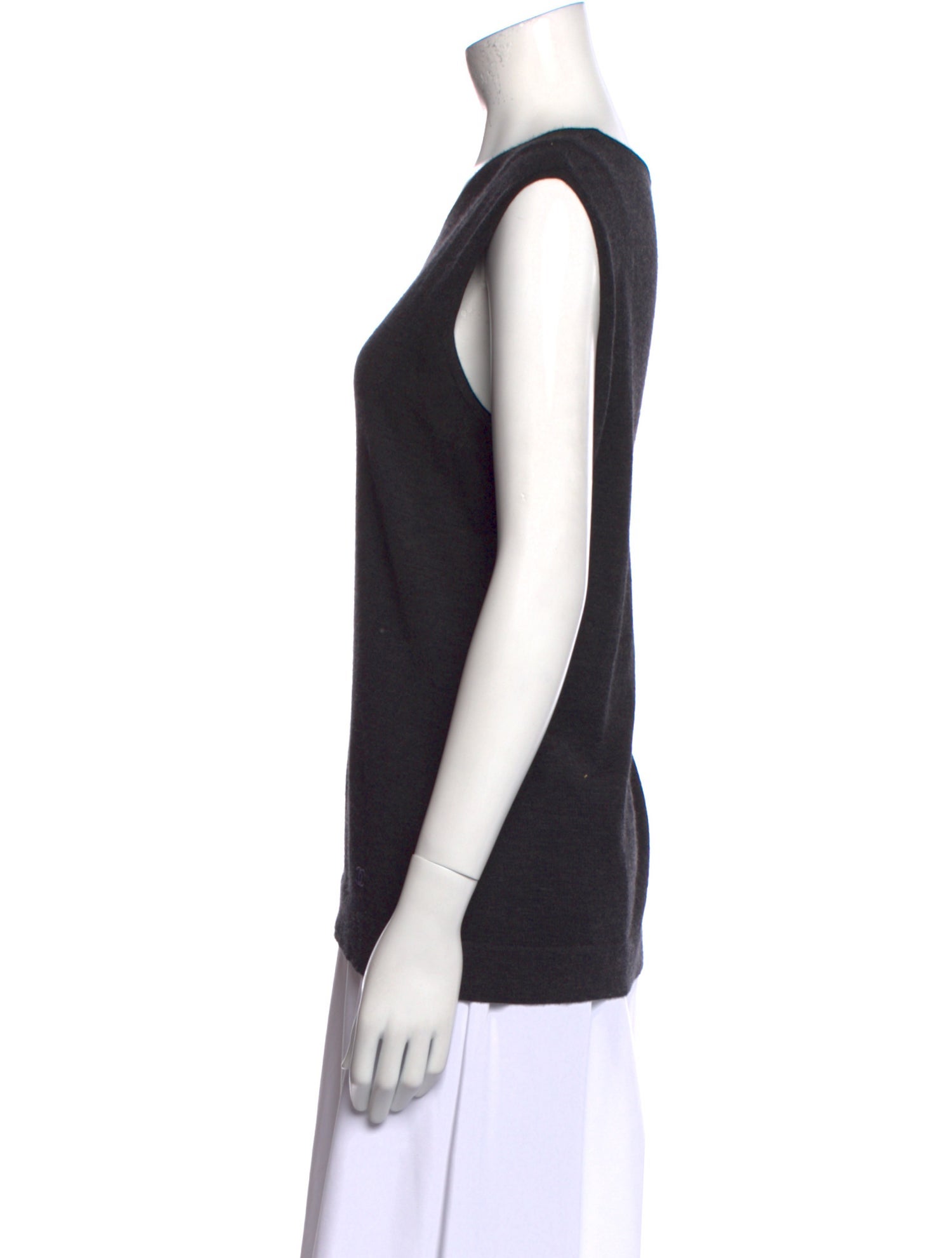 Chanel 2008 Metiers d'Art Colleciton Sweatshirt