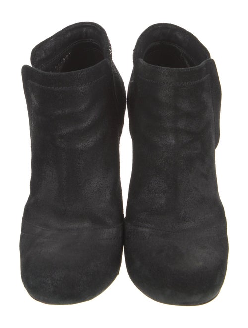 Chanel Interlocking CC Logo Suede Boots