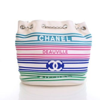 Chanel Interlocking CC Venise Biarritz Bucket Bag Medium