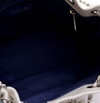 Chanel Interlocking CC Venise Biarritz Bucket Bag Medium