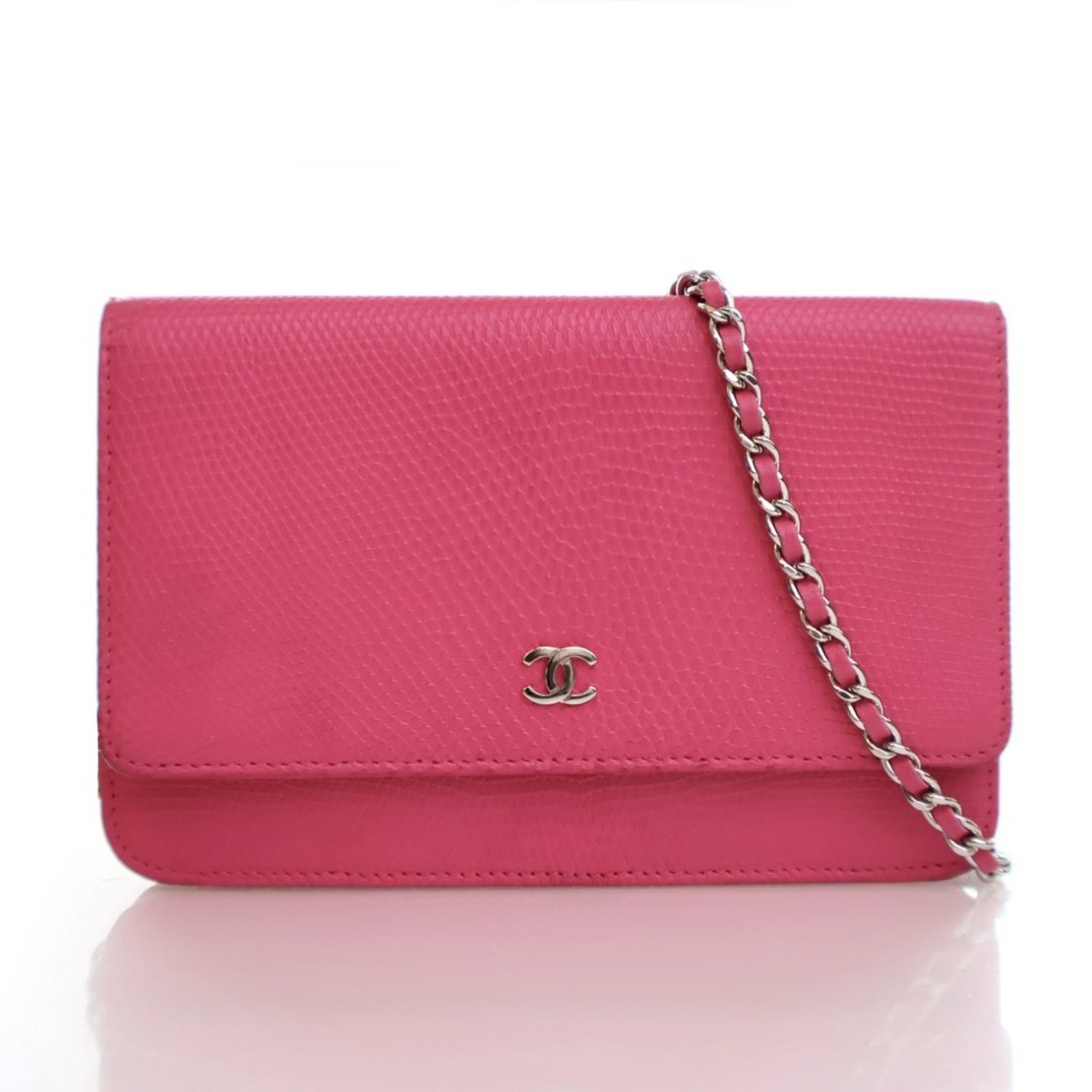 Chanel Interlocking CC Classic Wallet On Chain