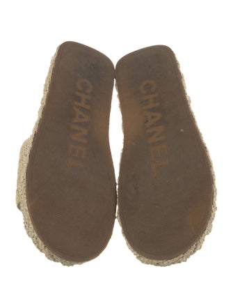 Chanel 2021 Interlocking CC Logo Espadrilles