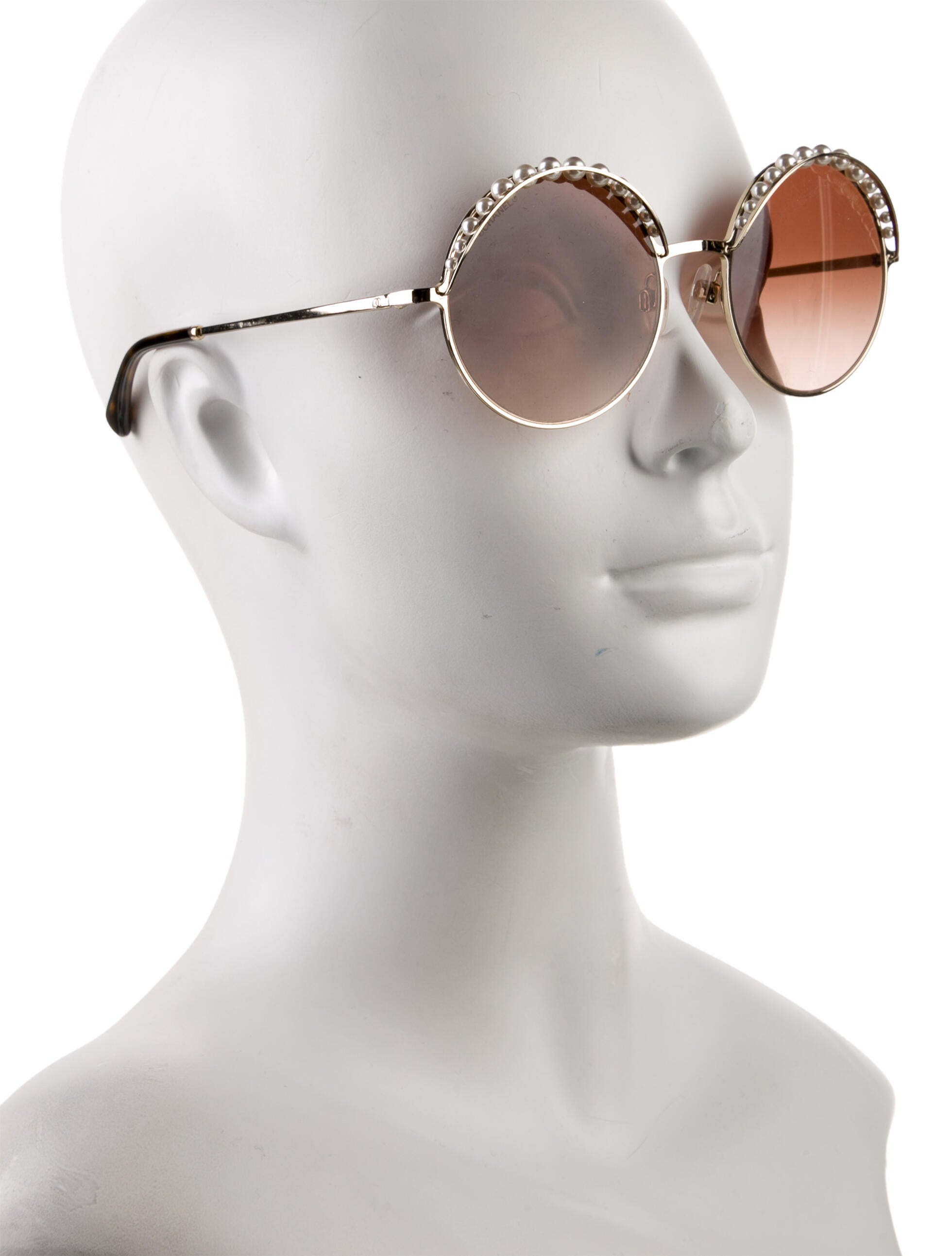 Chanel Interlocking CC Logo Round Sunglasses