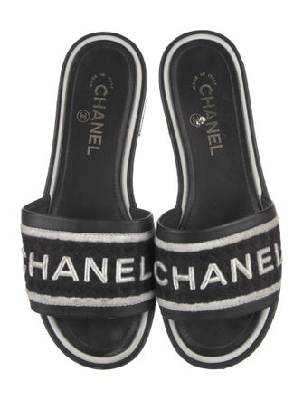 Chanel 2021 Interlocking CC Logo Slides