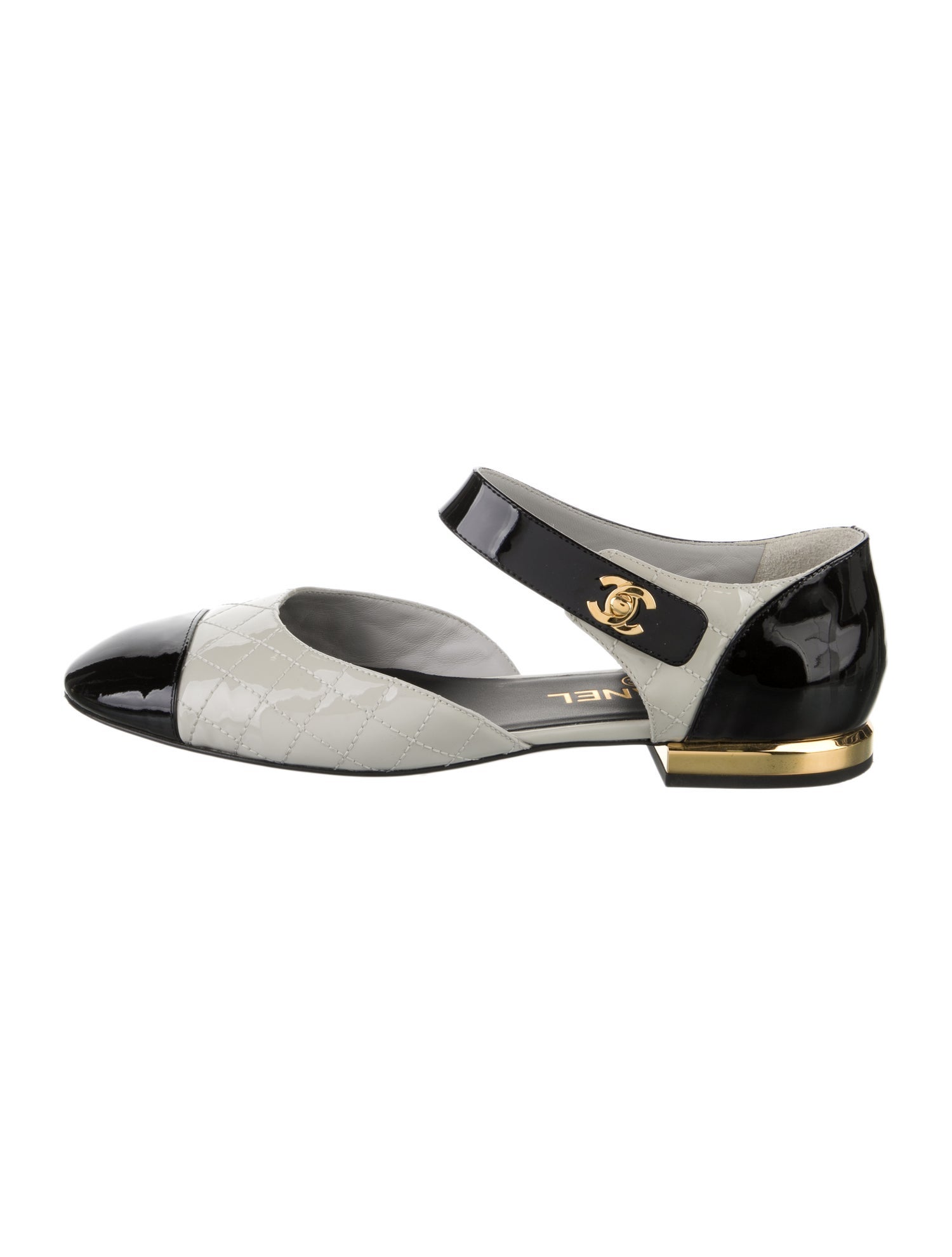 Chanel Interlocking CC Logo Patent Leather Mary Jane Flats