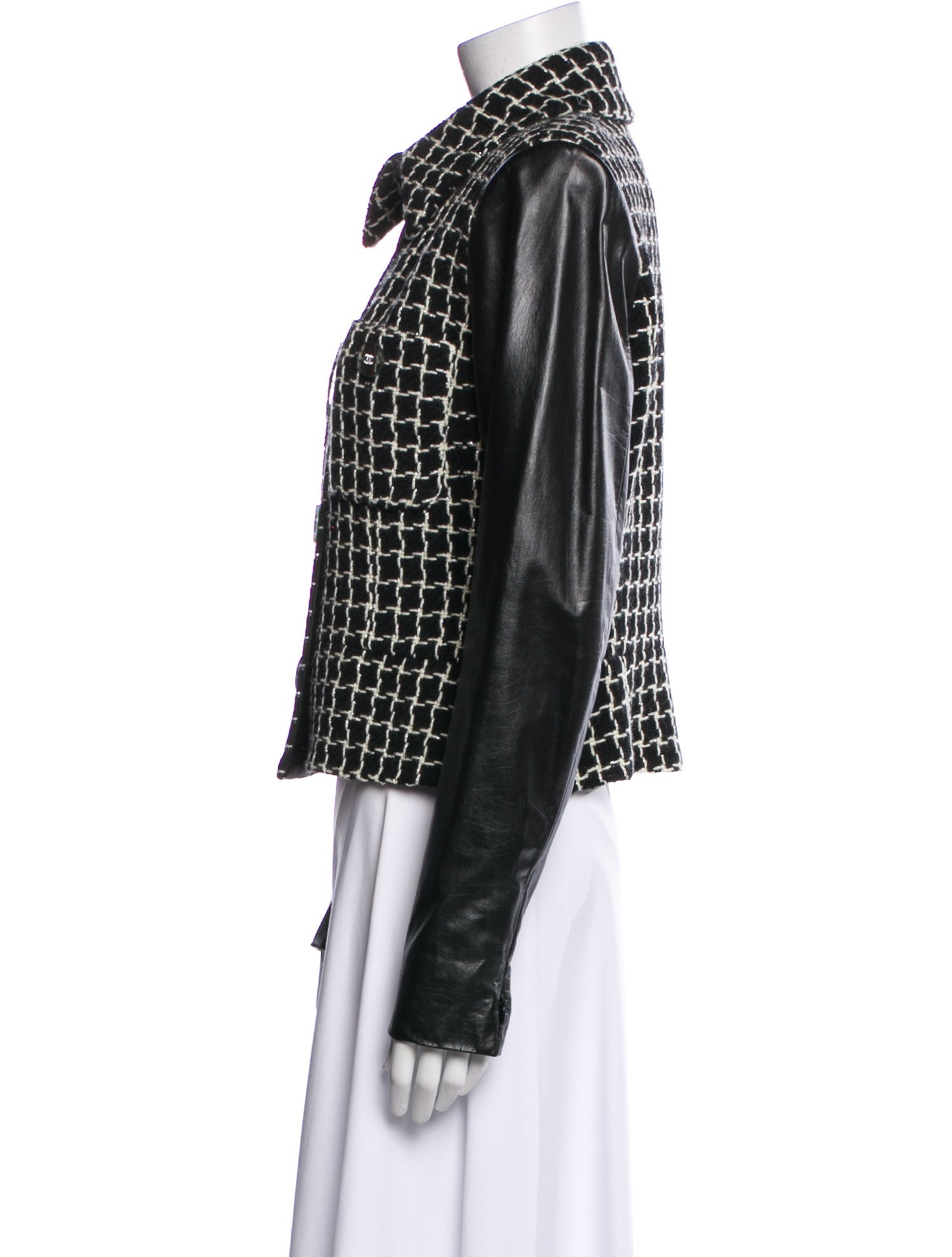 Chanel 2017 Metiers d'Art Collection Jacket