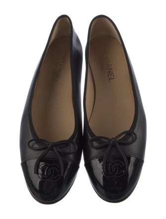 Chanel Interlocking CC Logo Lambskin Ballet Flats
