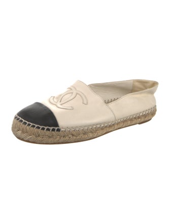 Chanel Interlocking CC Logo Leather Espadrilles