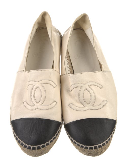 Chanel Interlocking CC Logo Leather Espadrilles