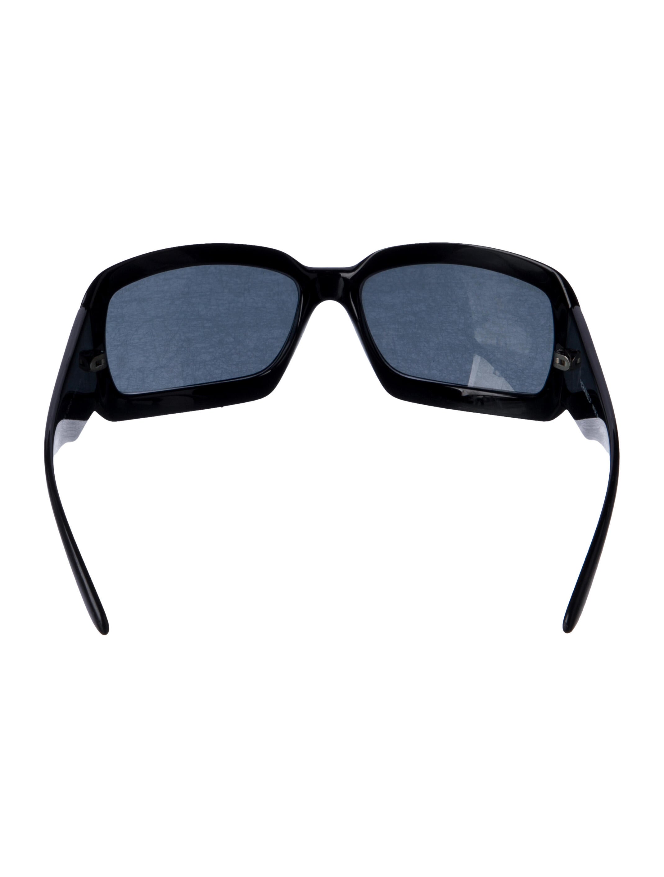 Chanel Interlocking CC Logo Square Sunglasses