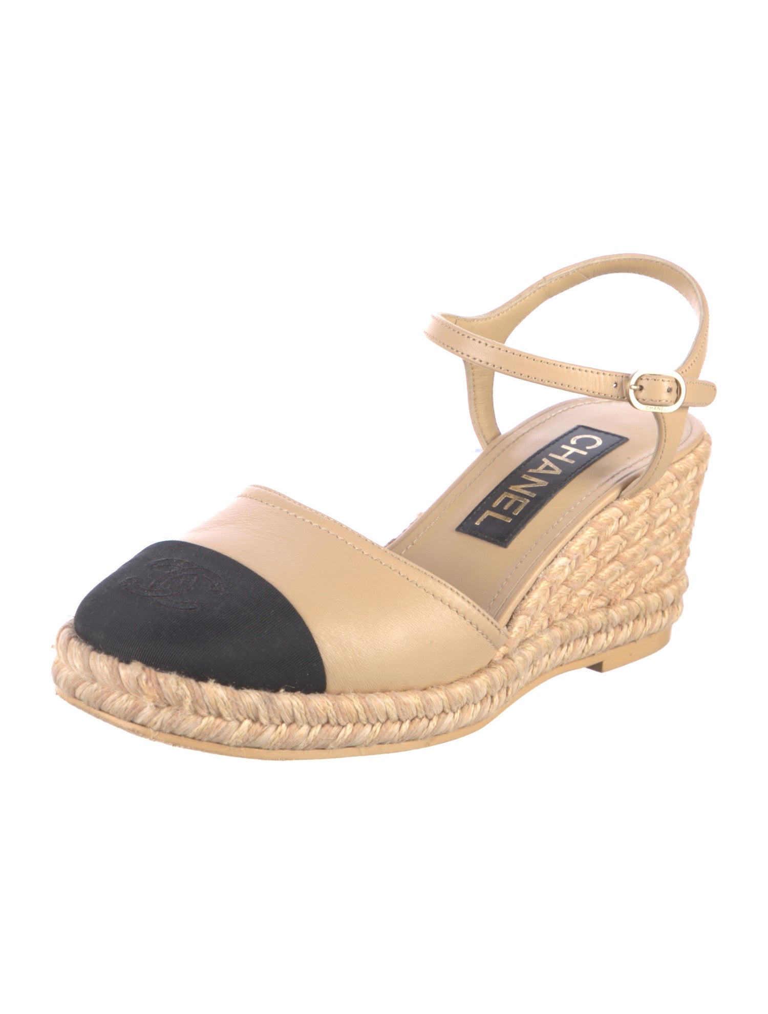 Chanel 2023 Interlocking CC Logo Slingback Pumps