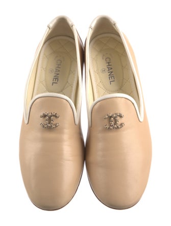 Chanel Interlocking CC Logo Leather Loafers