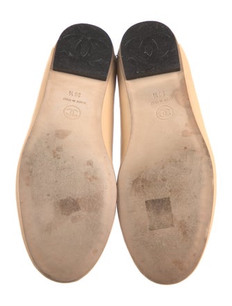 Chanel Interlocking CC Logo Leather Loafers