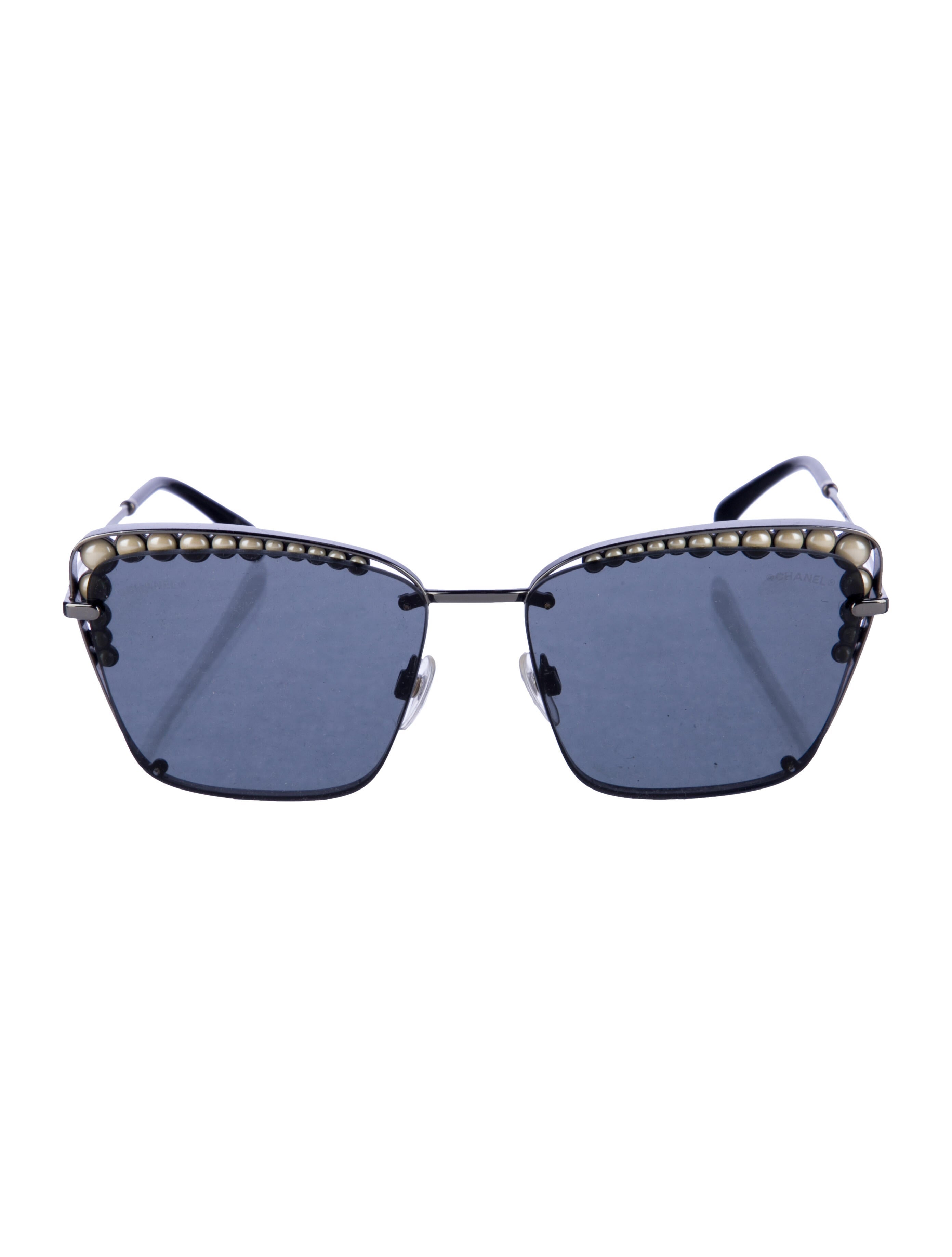 Chanel Interlocking CC Logo Square Sunglasses