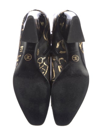 Chanel Interlocking CC Logo Leather Boots