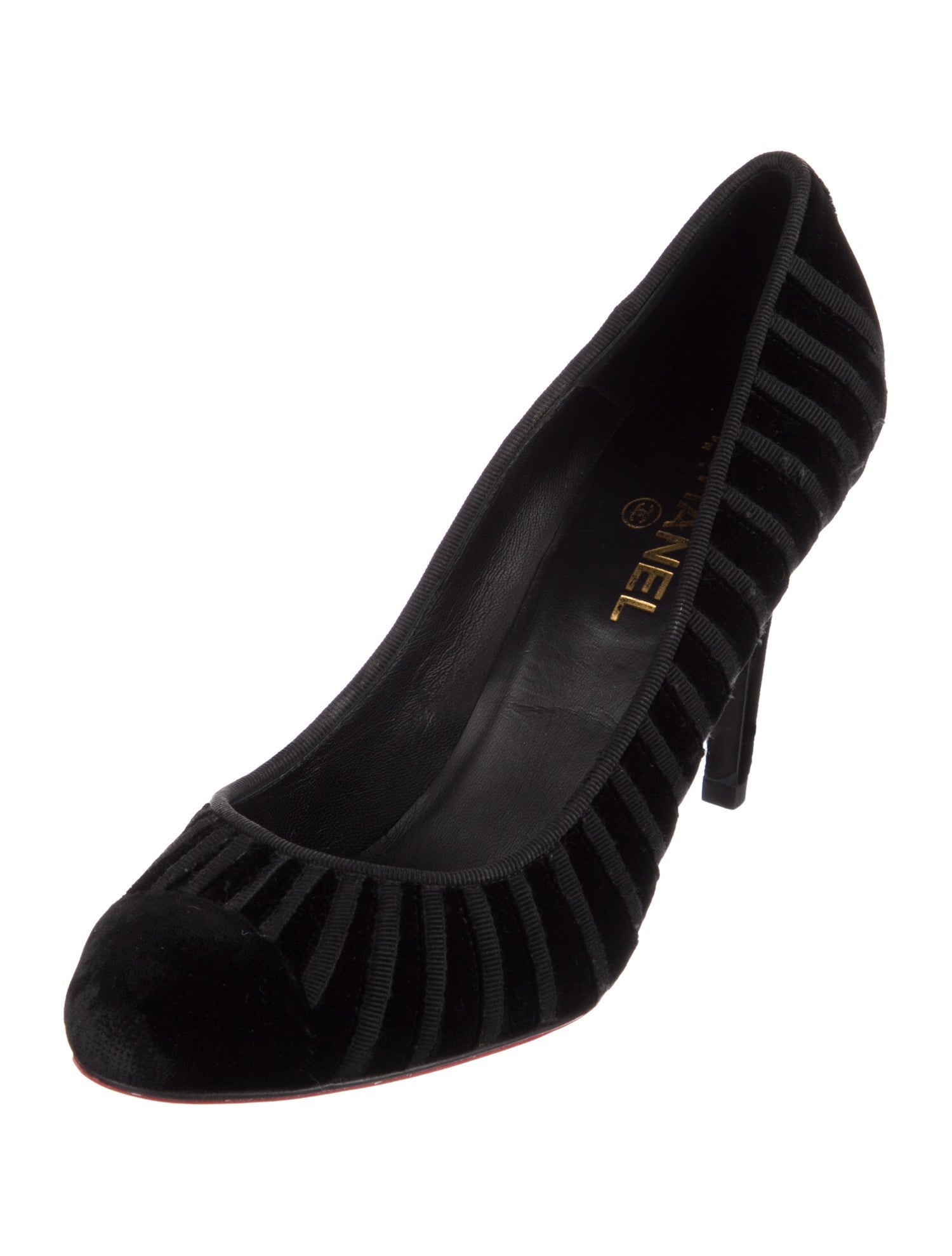 Chanel Interlocking CC Logo Velvet Pumps