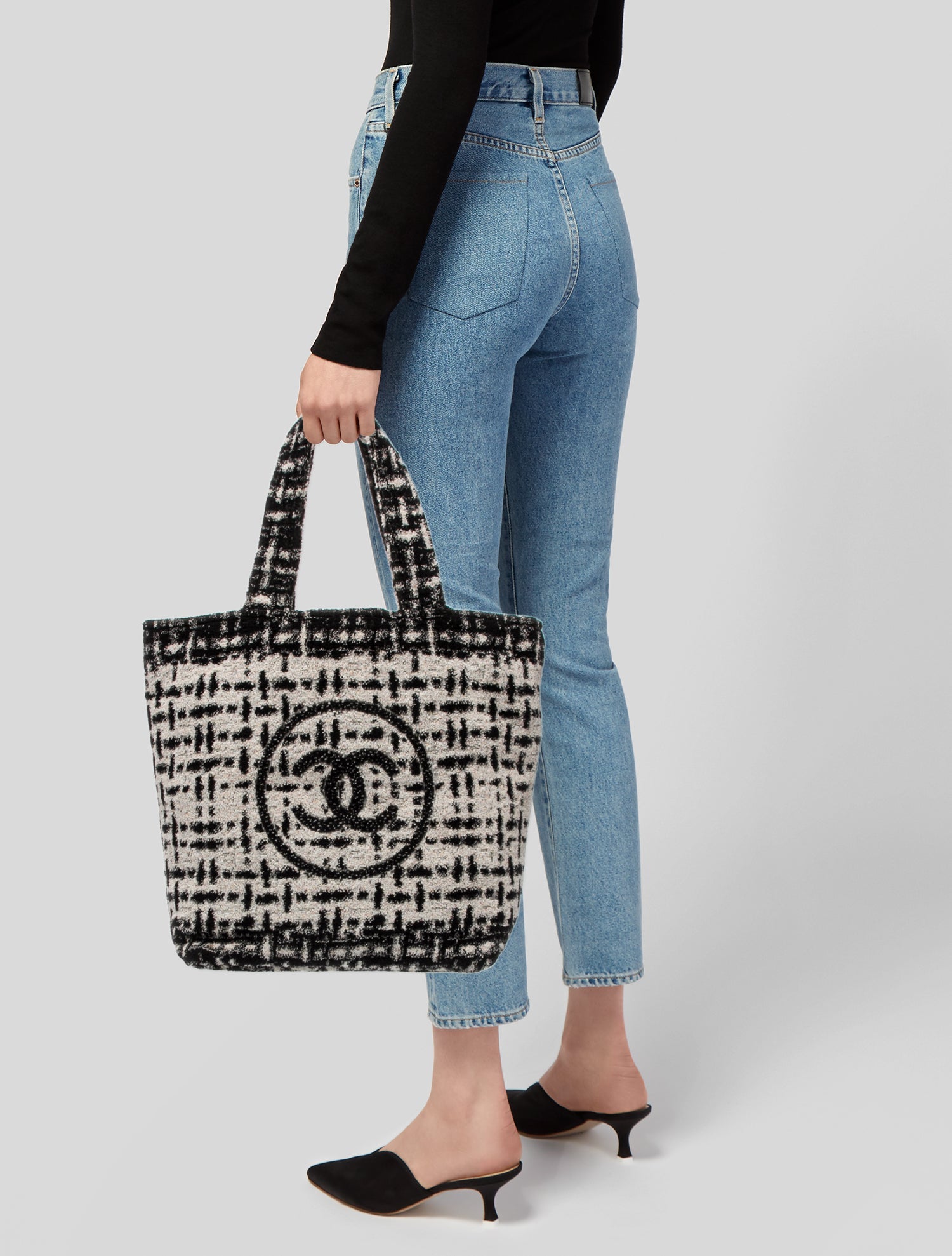 Chanel CC Beach Tote Towel Set