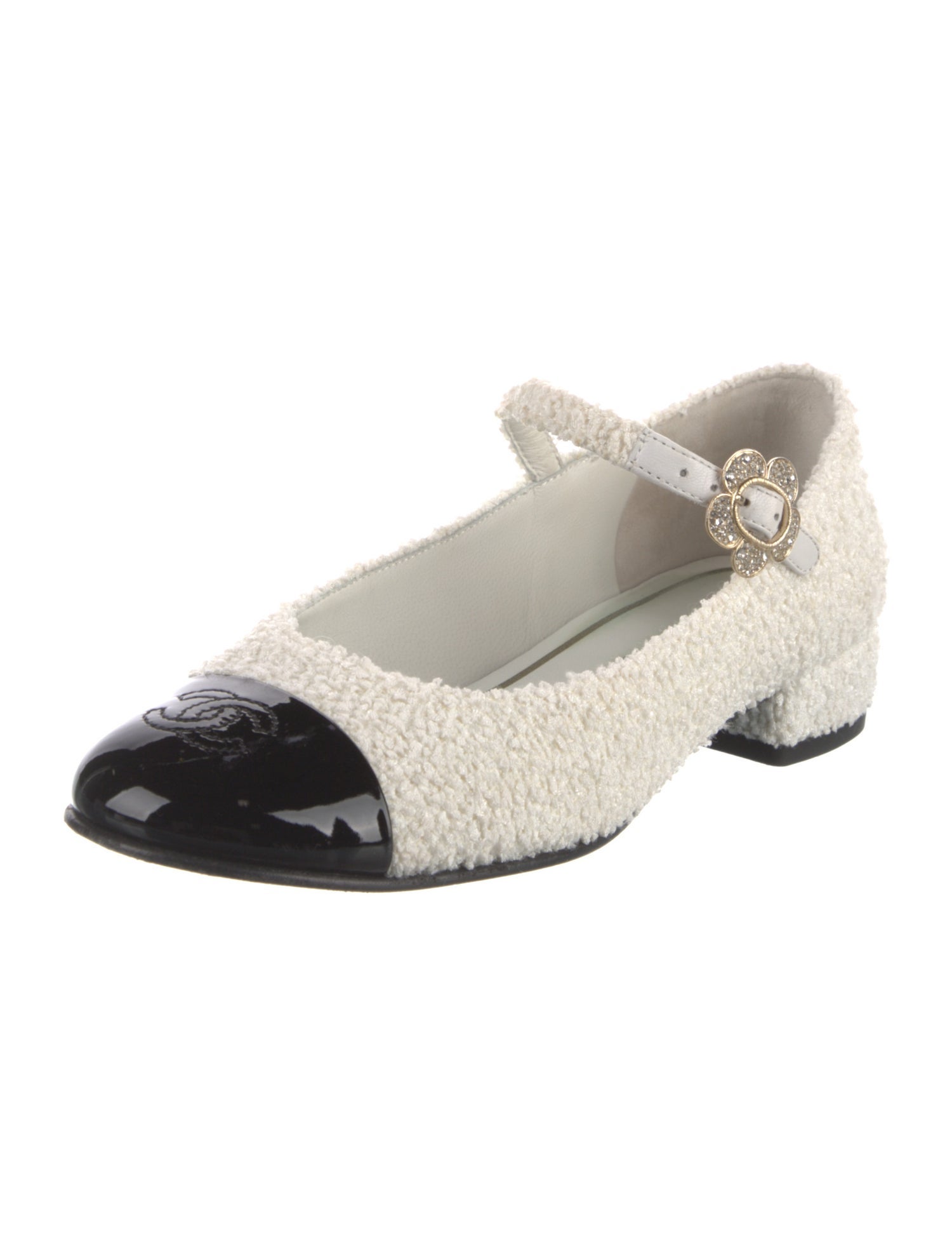 Chanel 2022 Interlocking CC Logo Mary Jane Flats