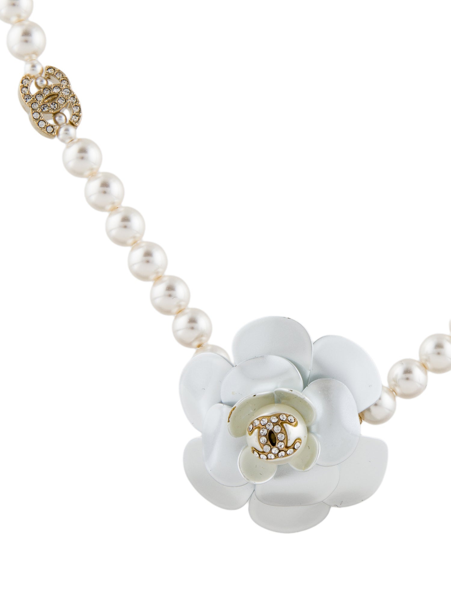 Chanel Faux Pearl & Strass 2023 Camellia CC Necklace