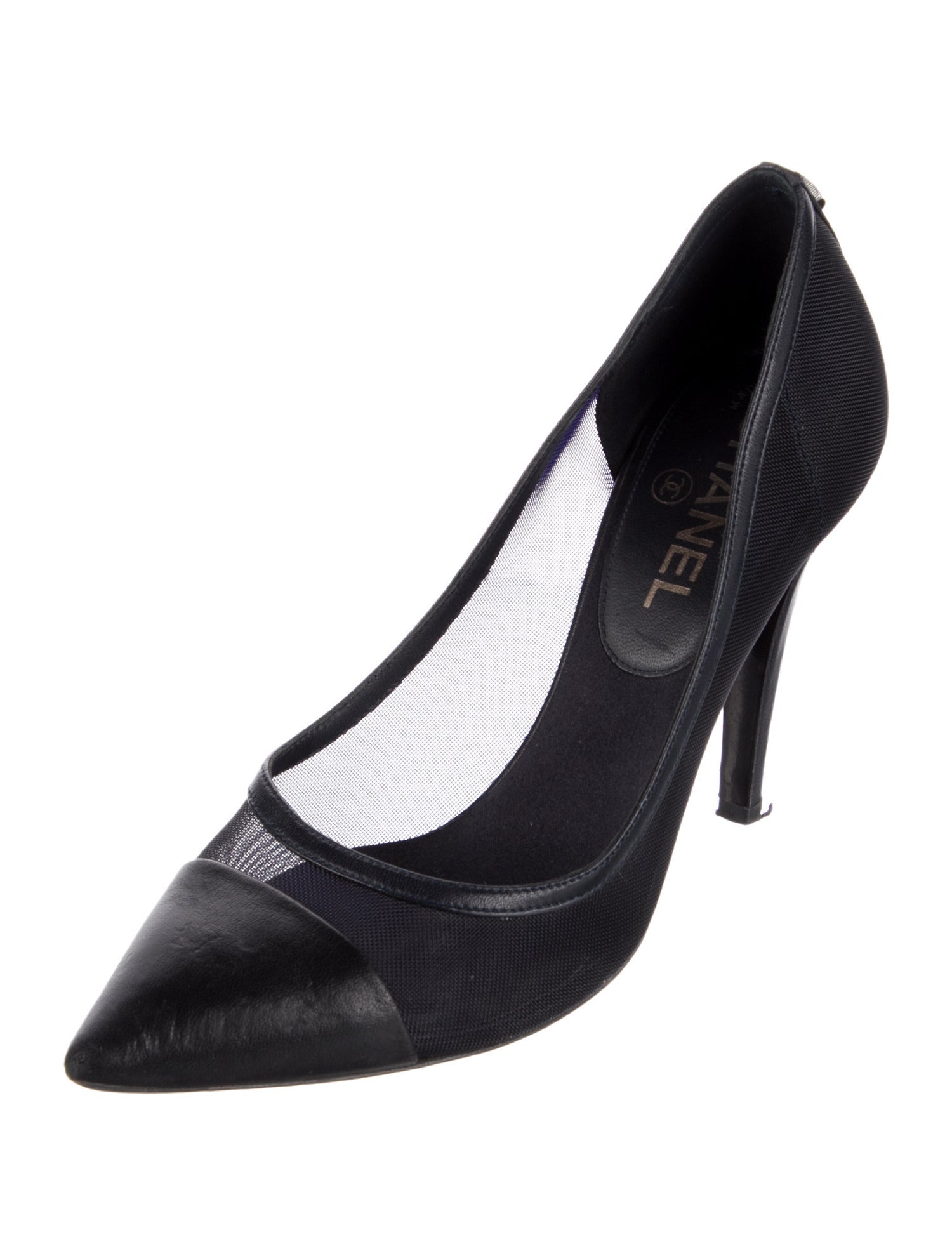 Chanel Interlocking CC Logo Mesh Pumps