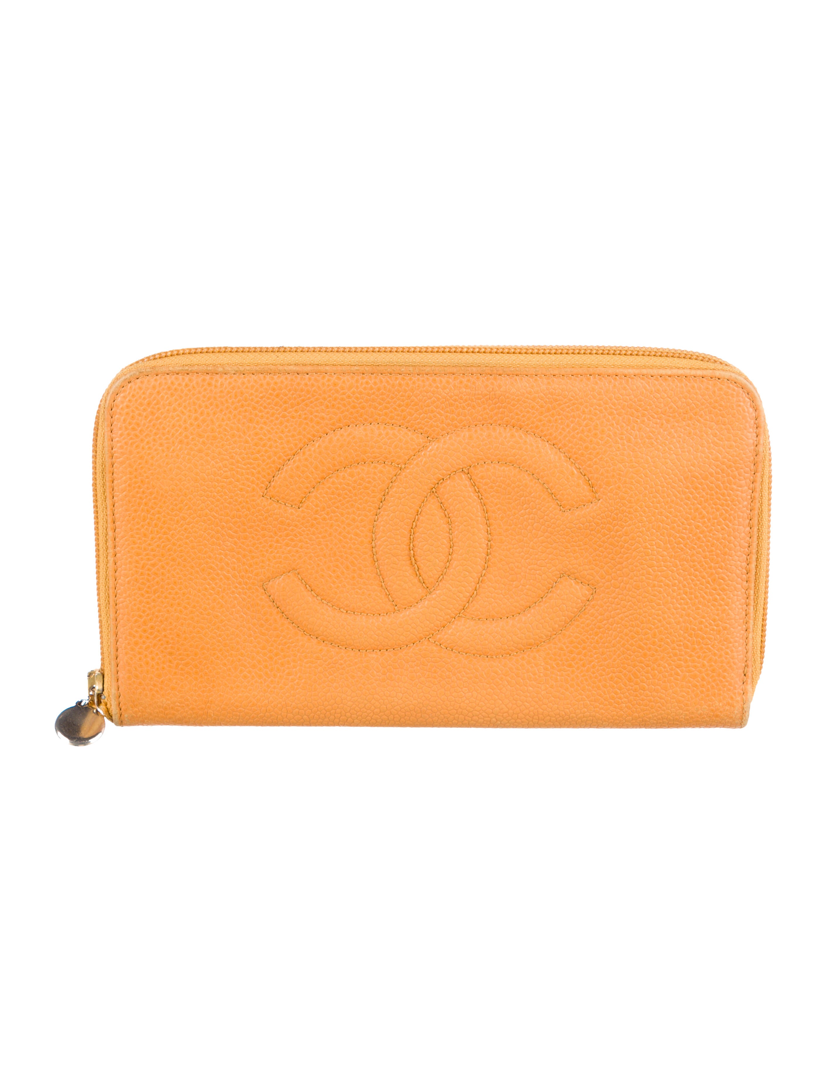 Chanel Vintage 1997-1999 Continental Wallet