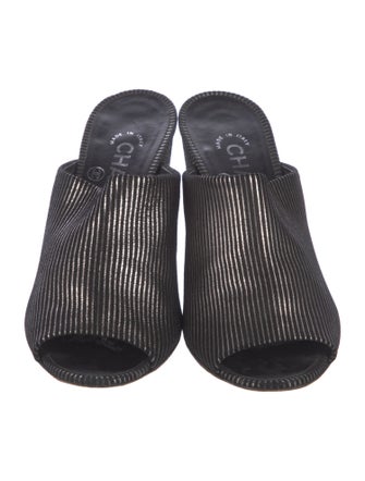 Chanel 2018 Interlocking CC Logo Slides