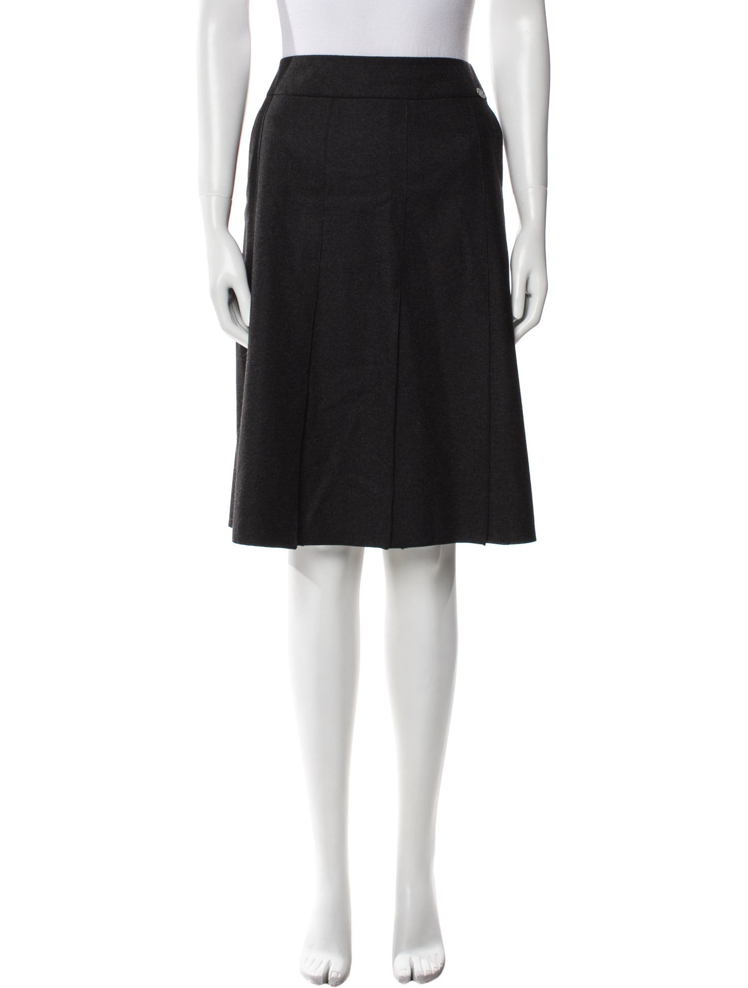 Chanel Vintage Knee-Length Skirt