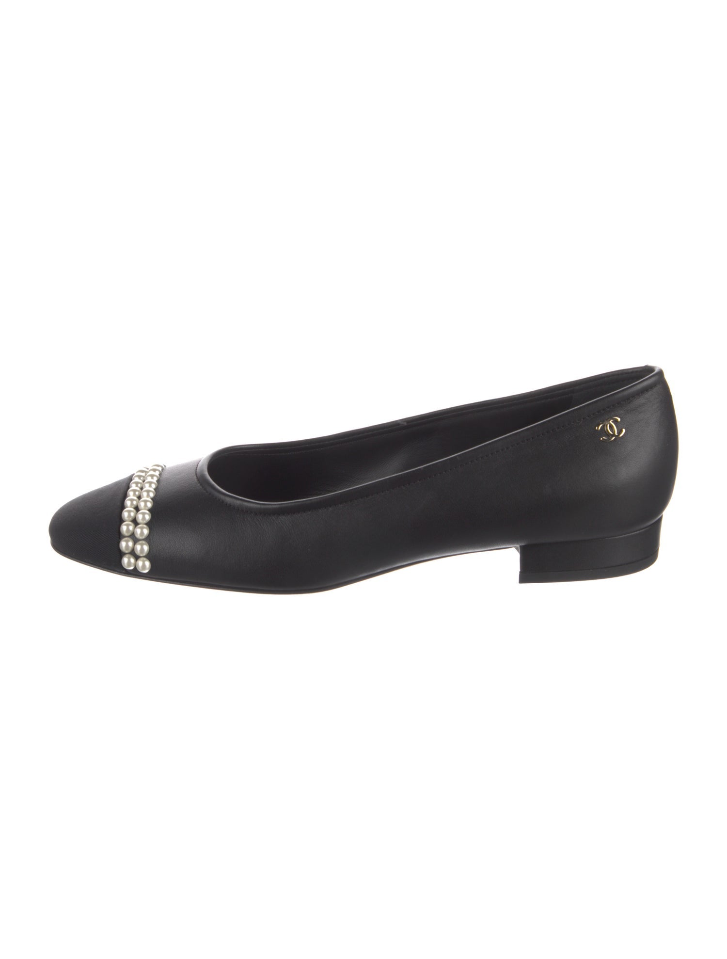 Chanel Interlocking CC Logo Leather Flats
