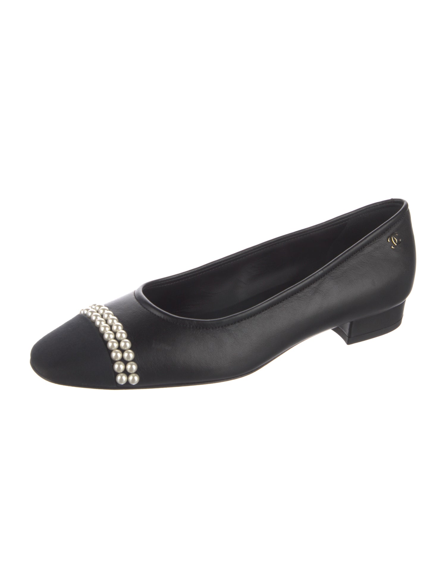 Chanel Interlocking CC Logo Leather Flats