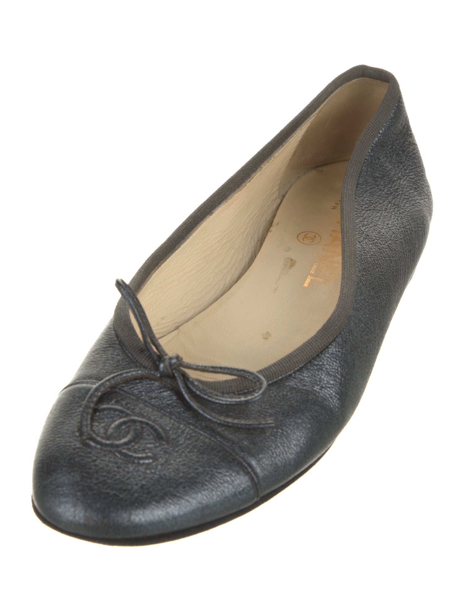 Chanel Interlocking CC Logo Leather Ballet Flats
