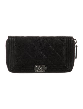 Chanel 2014 Small Boy Zipped Wallet