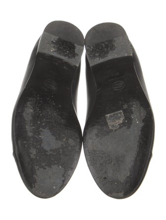 Chanel Interlocking CC Logo Leather Ballet Flats