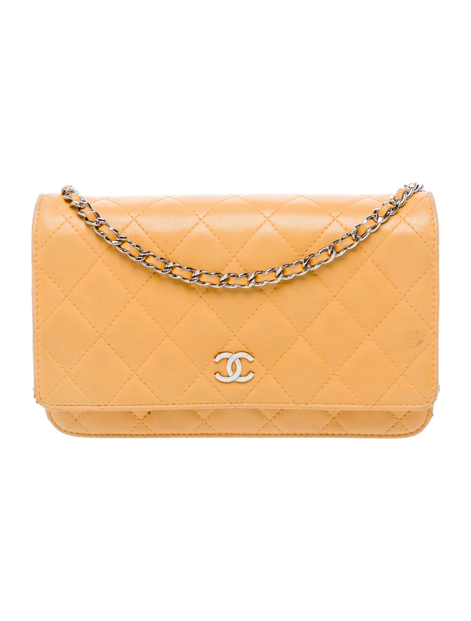 Chanel Classic Wallet on Chain