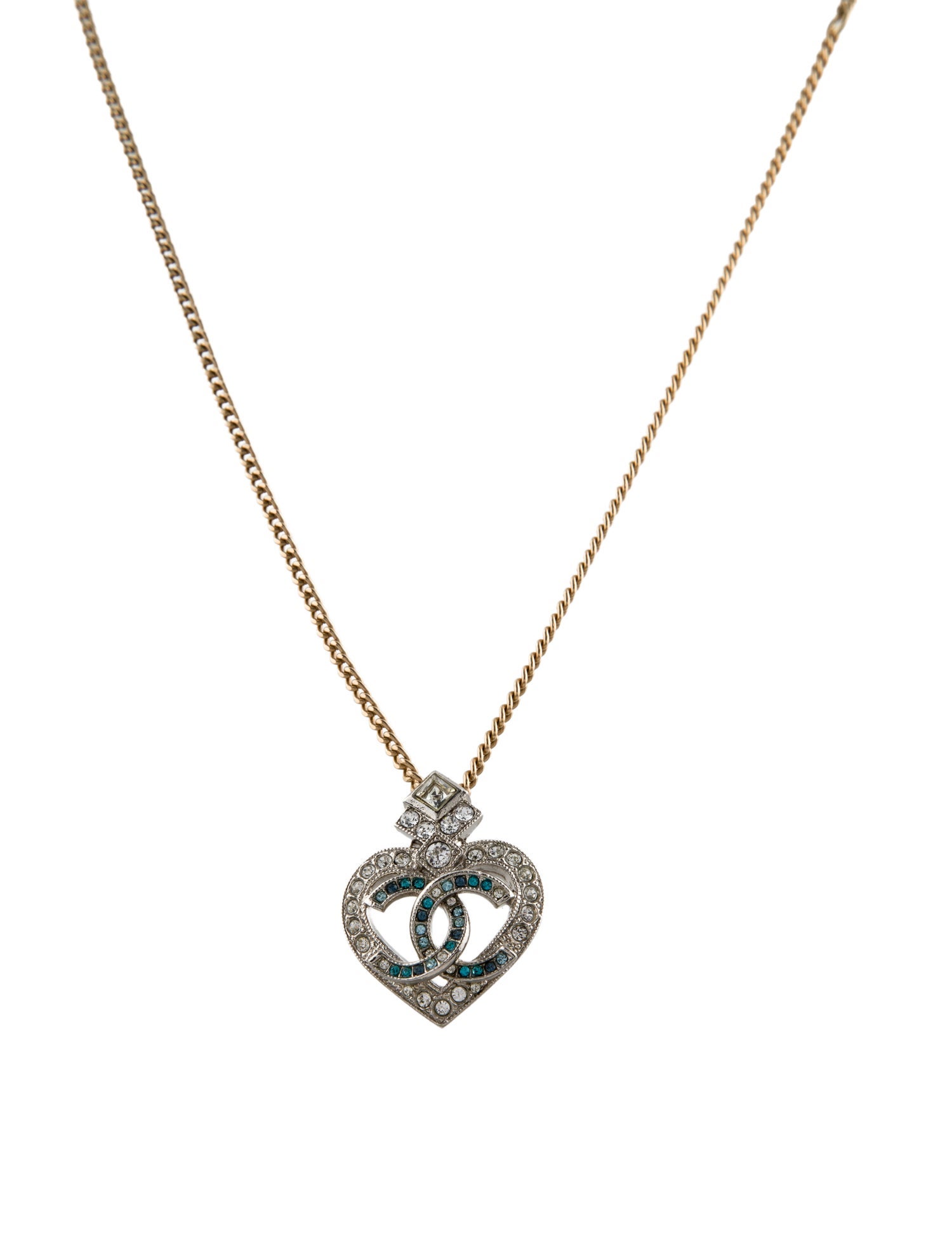 Chanel Strass CC Heart Pedant Necklace