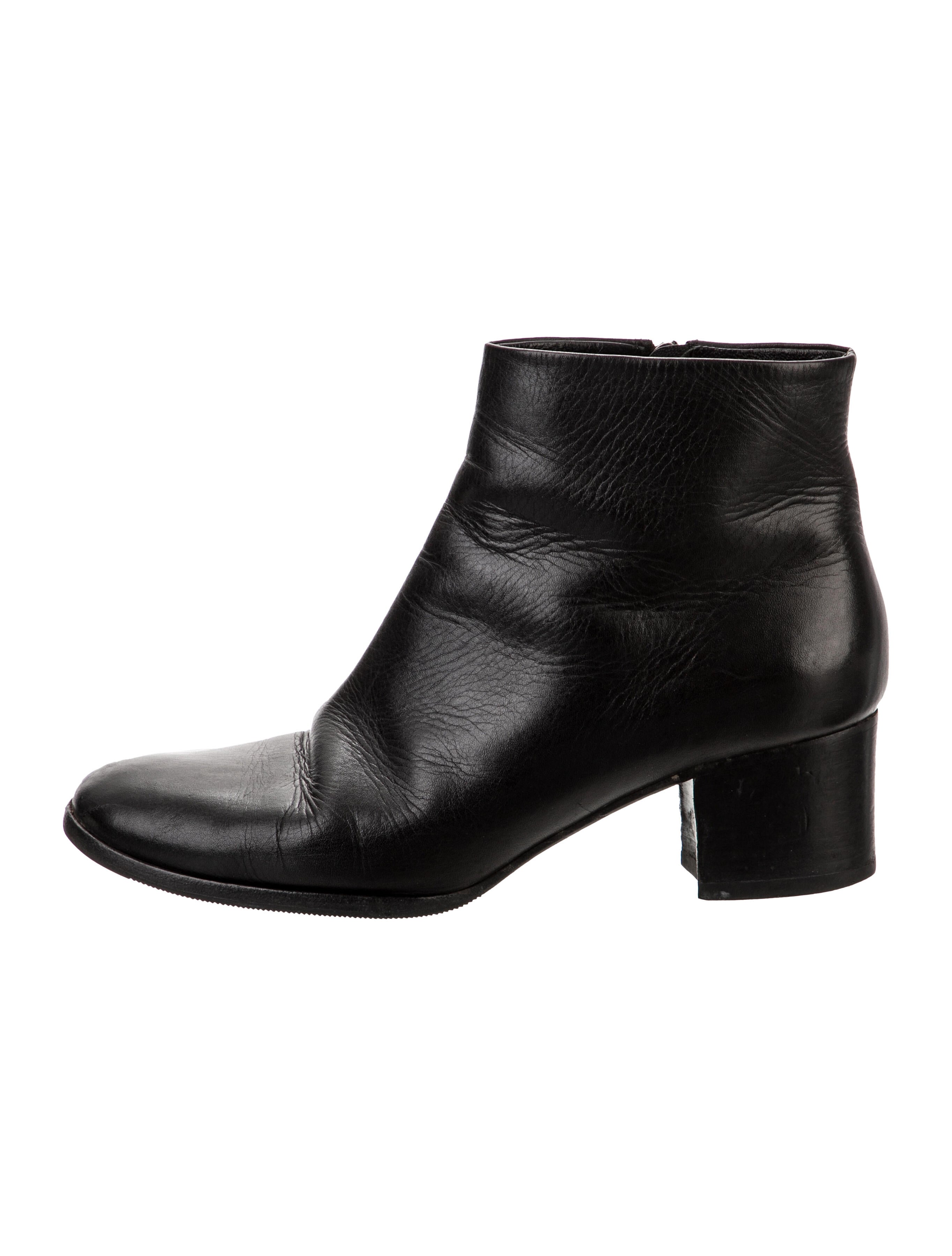 Chanel 2013 Interlocking CC Logo Boots