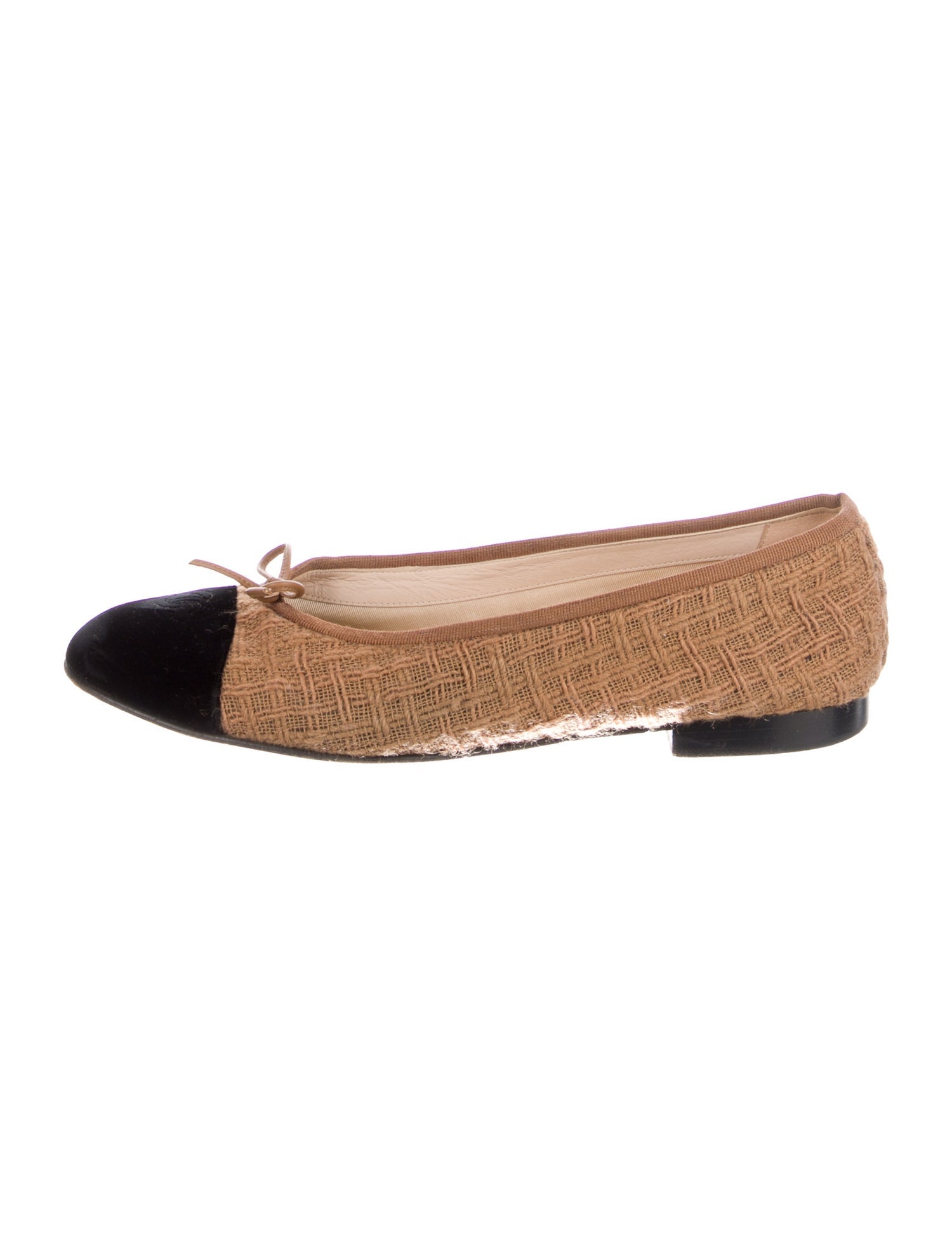 Chanel Interlocking CC Logo Raffia Ballet Flats