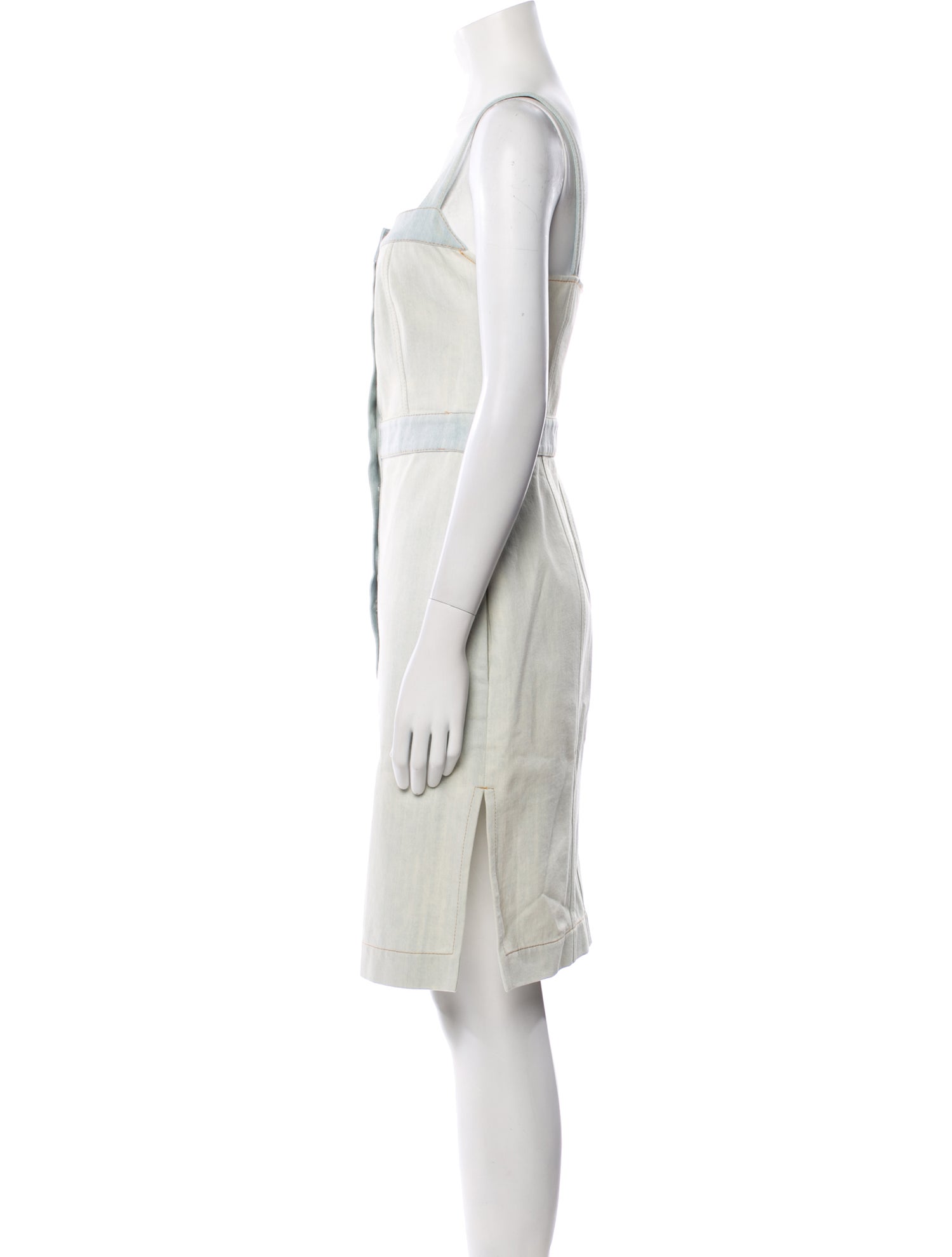 Chanel 2018 Knee-Length Dress