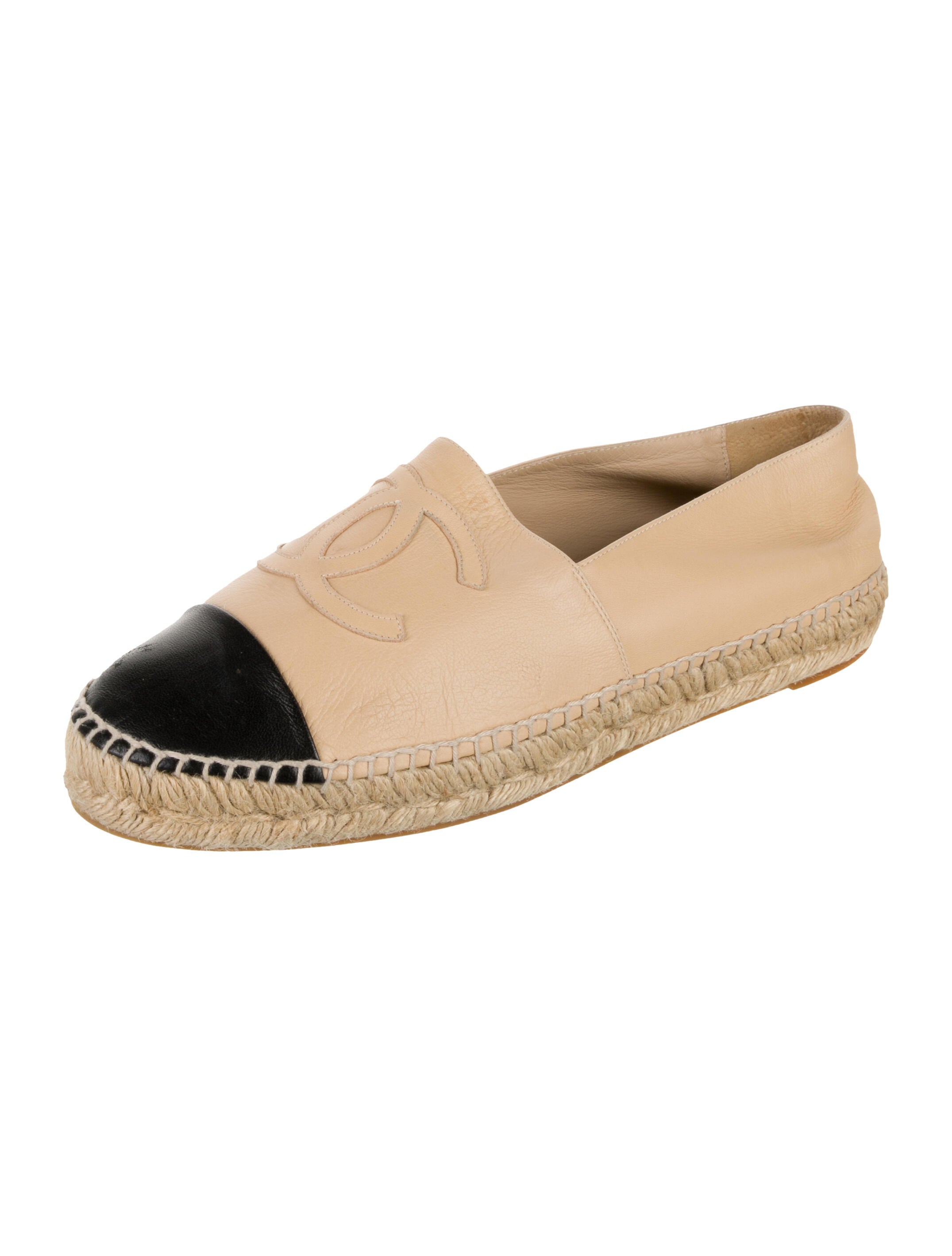 Chanel Interlocking CC Logo Leather Espadrilles