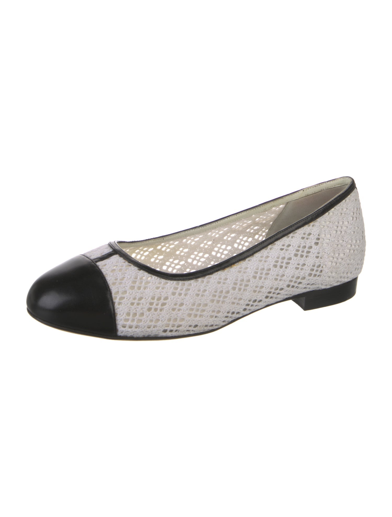 Chanel 2015 Interlocking CC Logo Ballet Flats