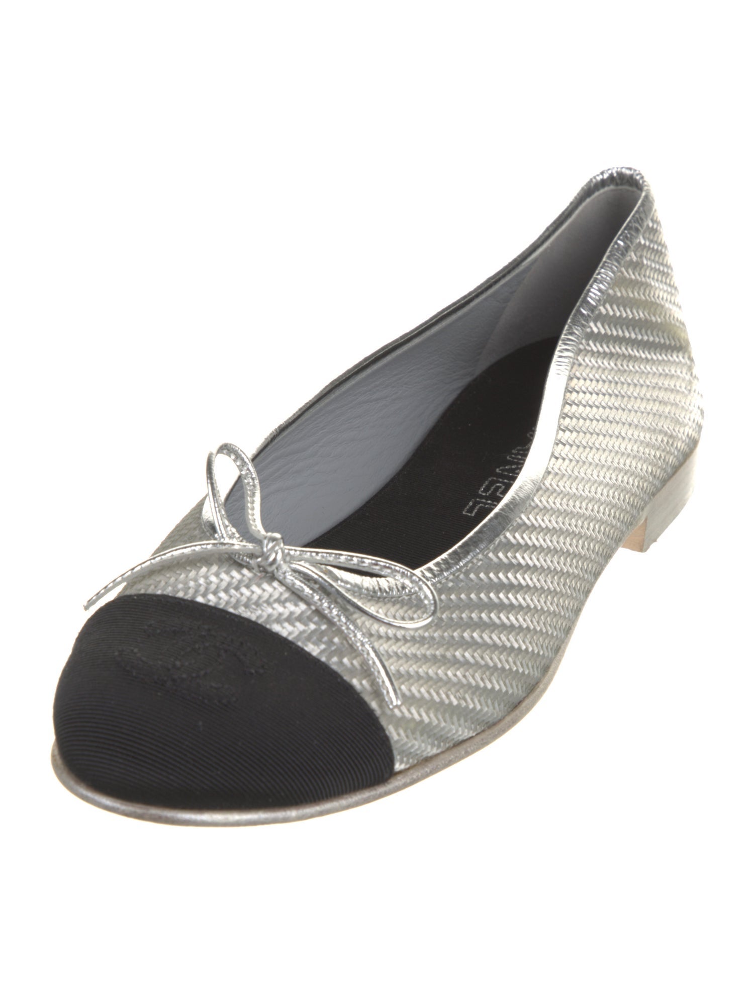 Chanel 2017 Interlocking CC Logo Ballet Flats