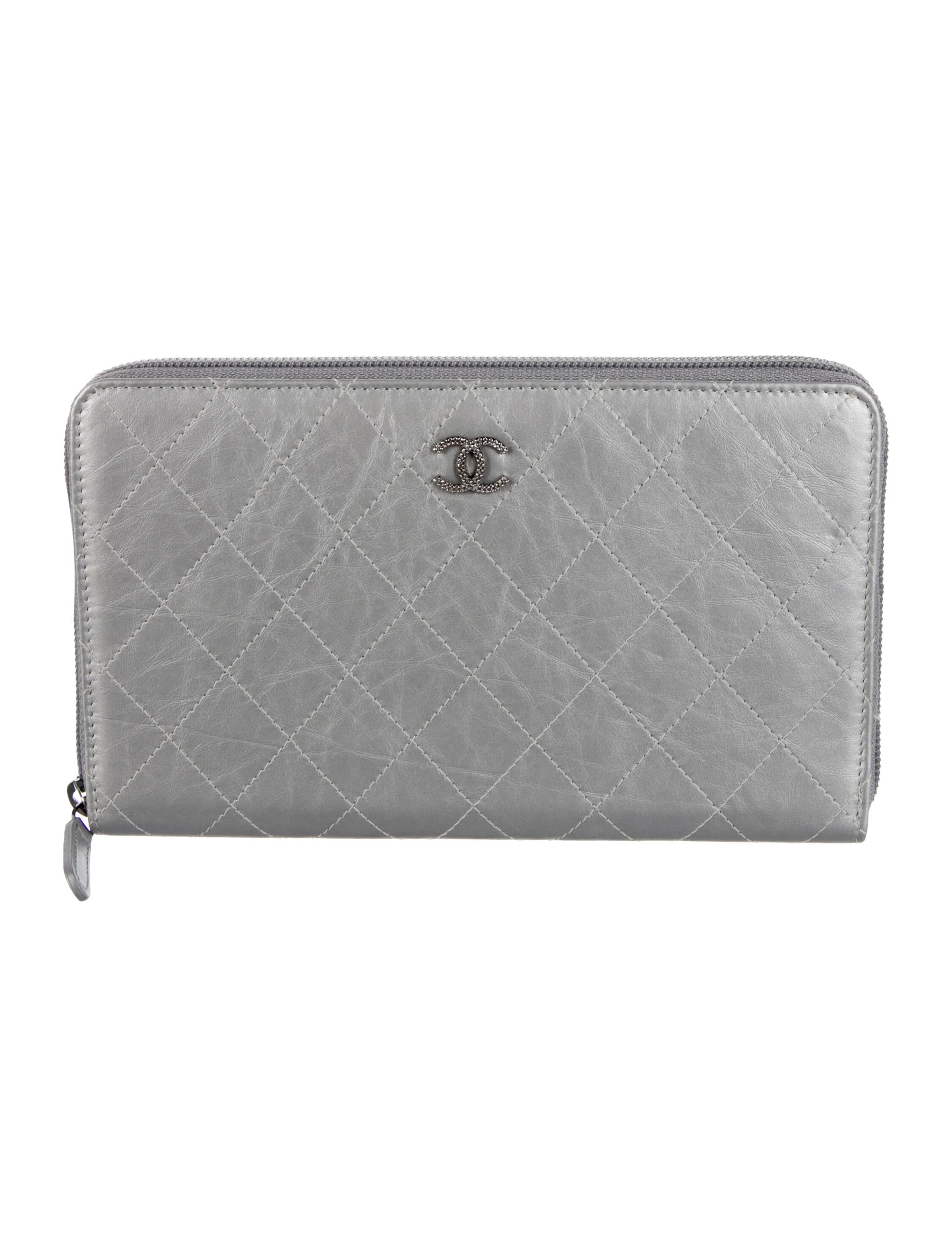 Chanel 2011 Interlocking CC Logo Continental Wallet