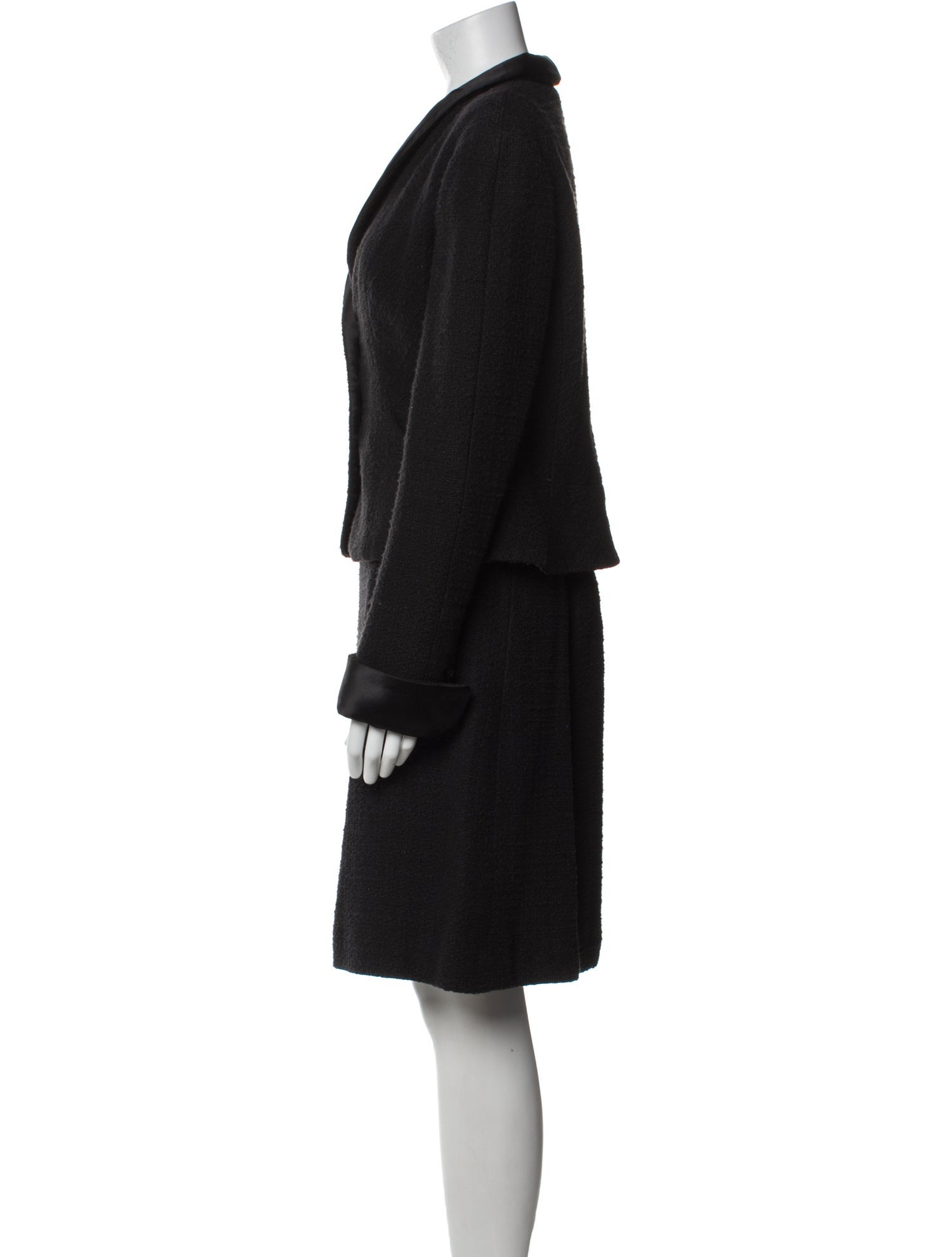 Chanel Vintage 2006 Skirt Suit