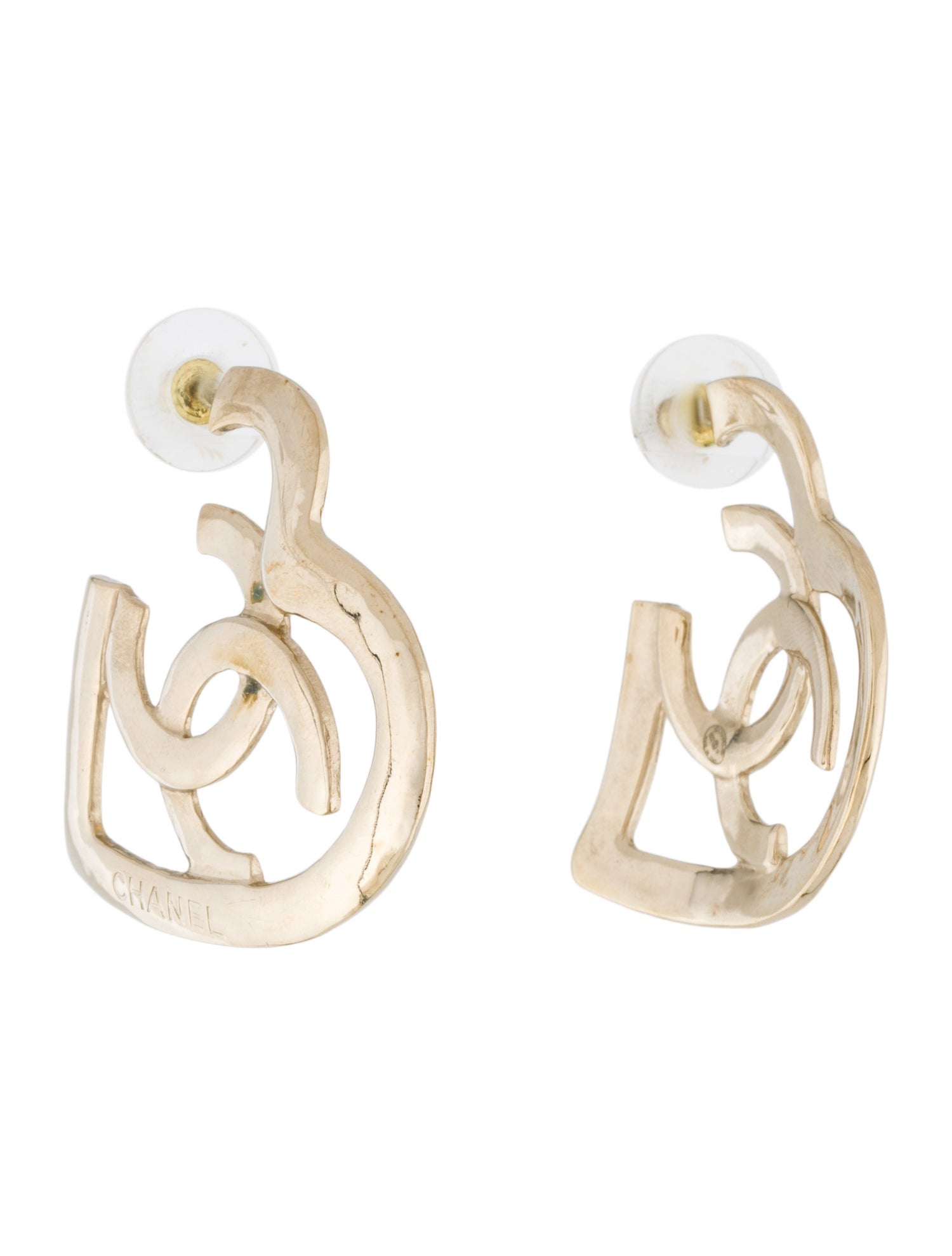Chanel 2022 Heart CC Hoop Earrings