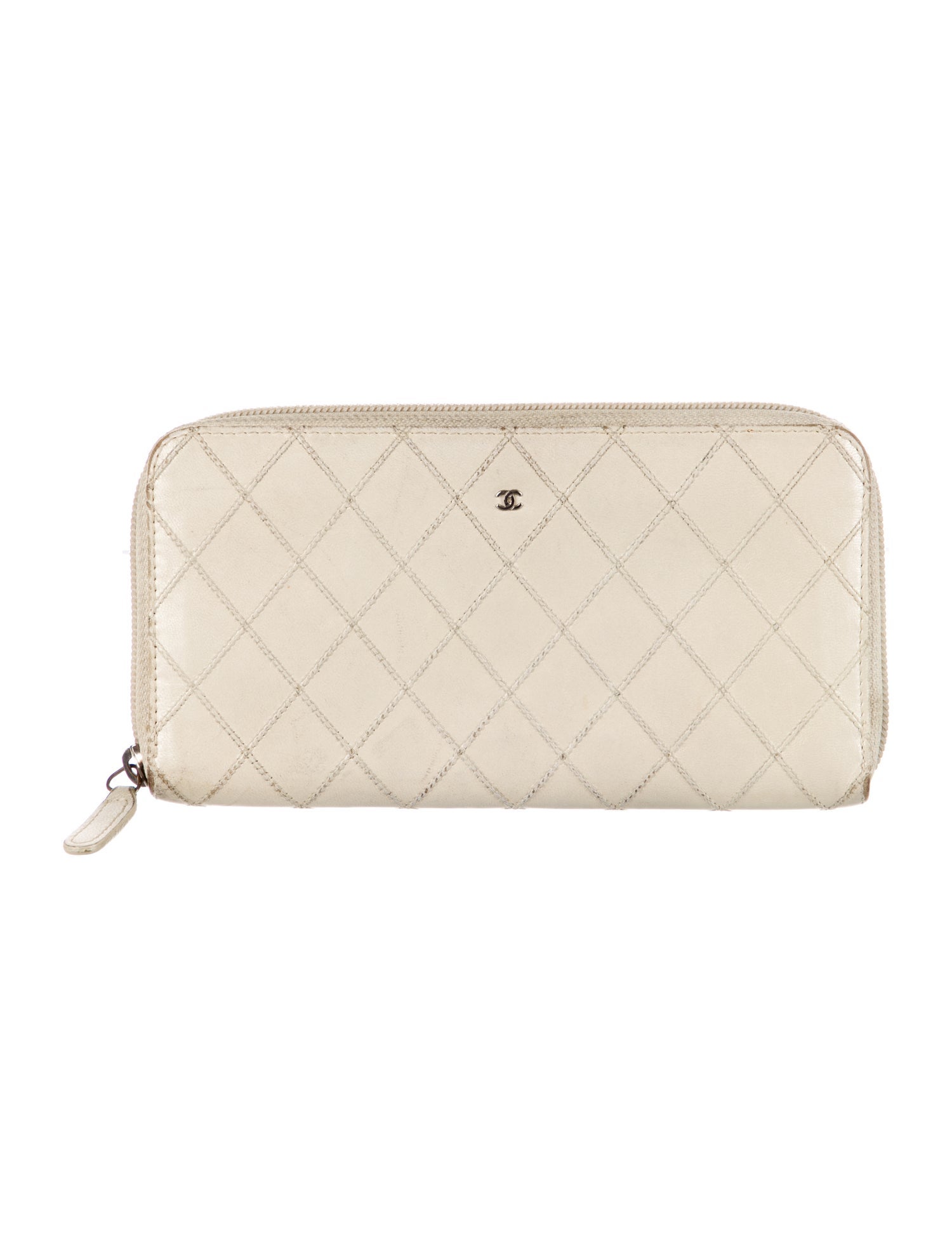 Chanel 2010-2011 Quilted CC Continental Wallet Continental Wallet