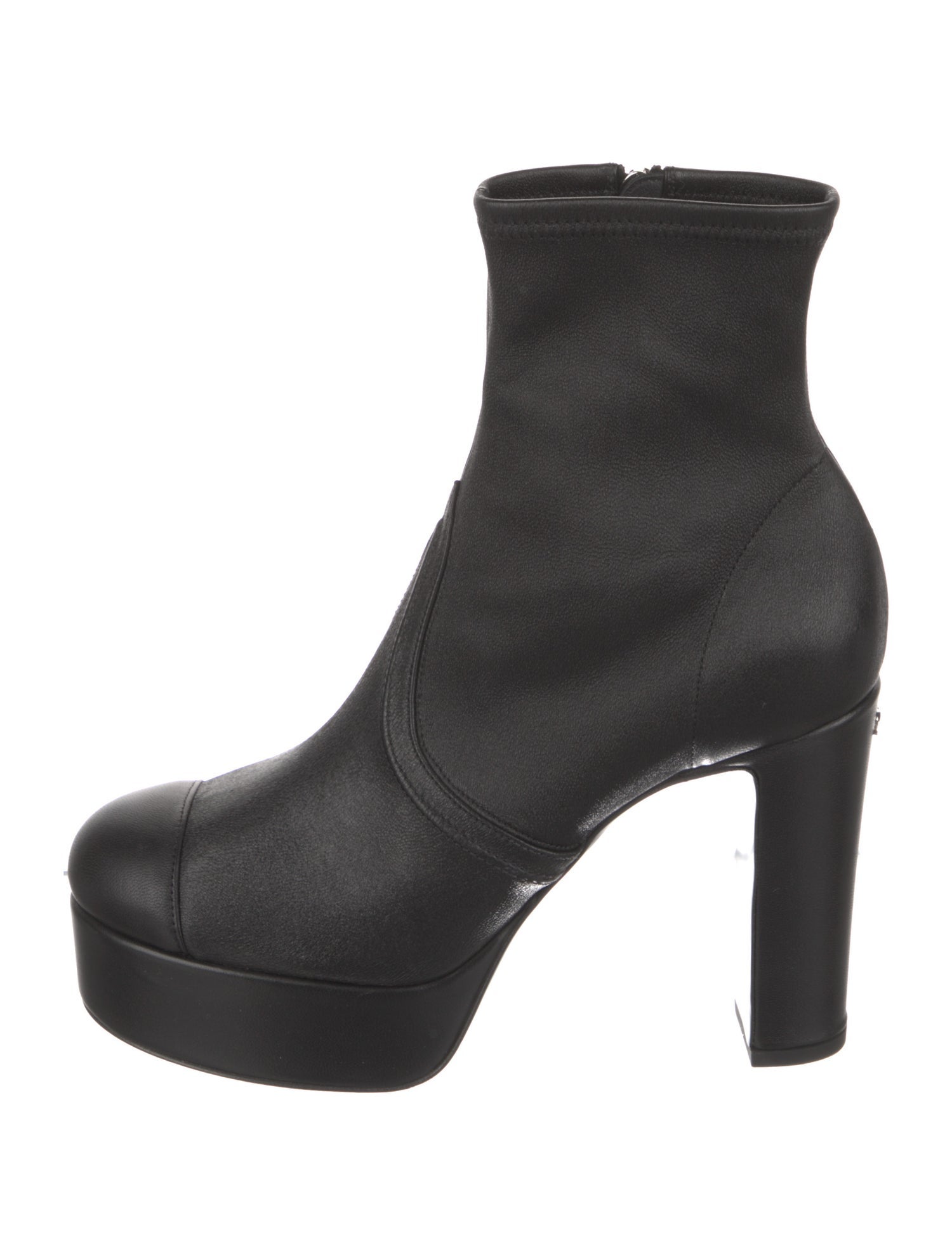 Chanel 2024 Interlocking CC Logo w/ Tags