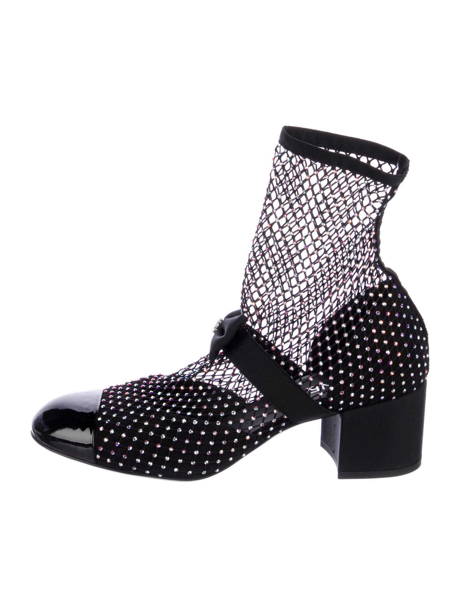 Chanel 2023 Interlocking CC Logo D'Orsay Pumps