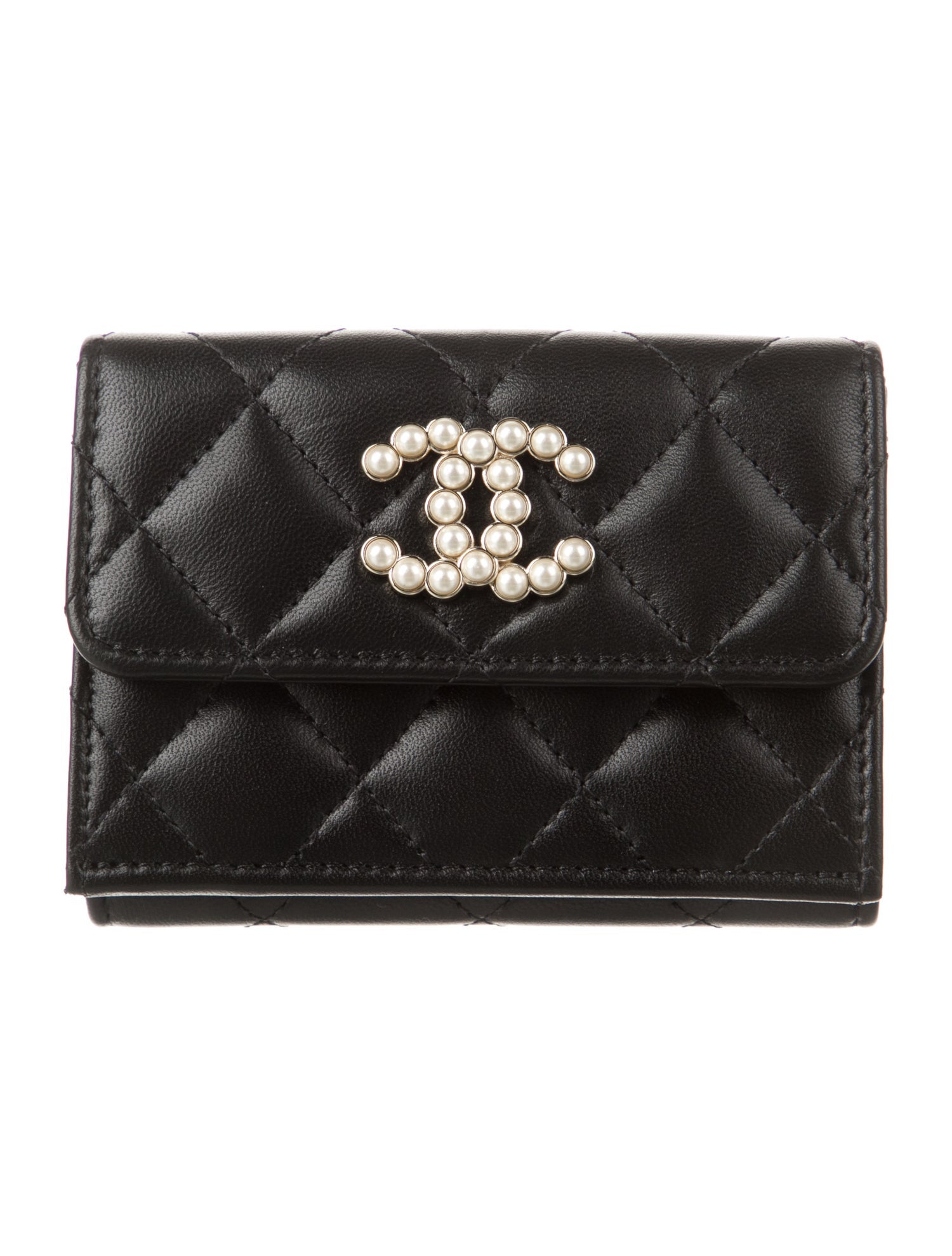 Chanel Interlocking CC Logo Lambskin Compact Wallet