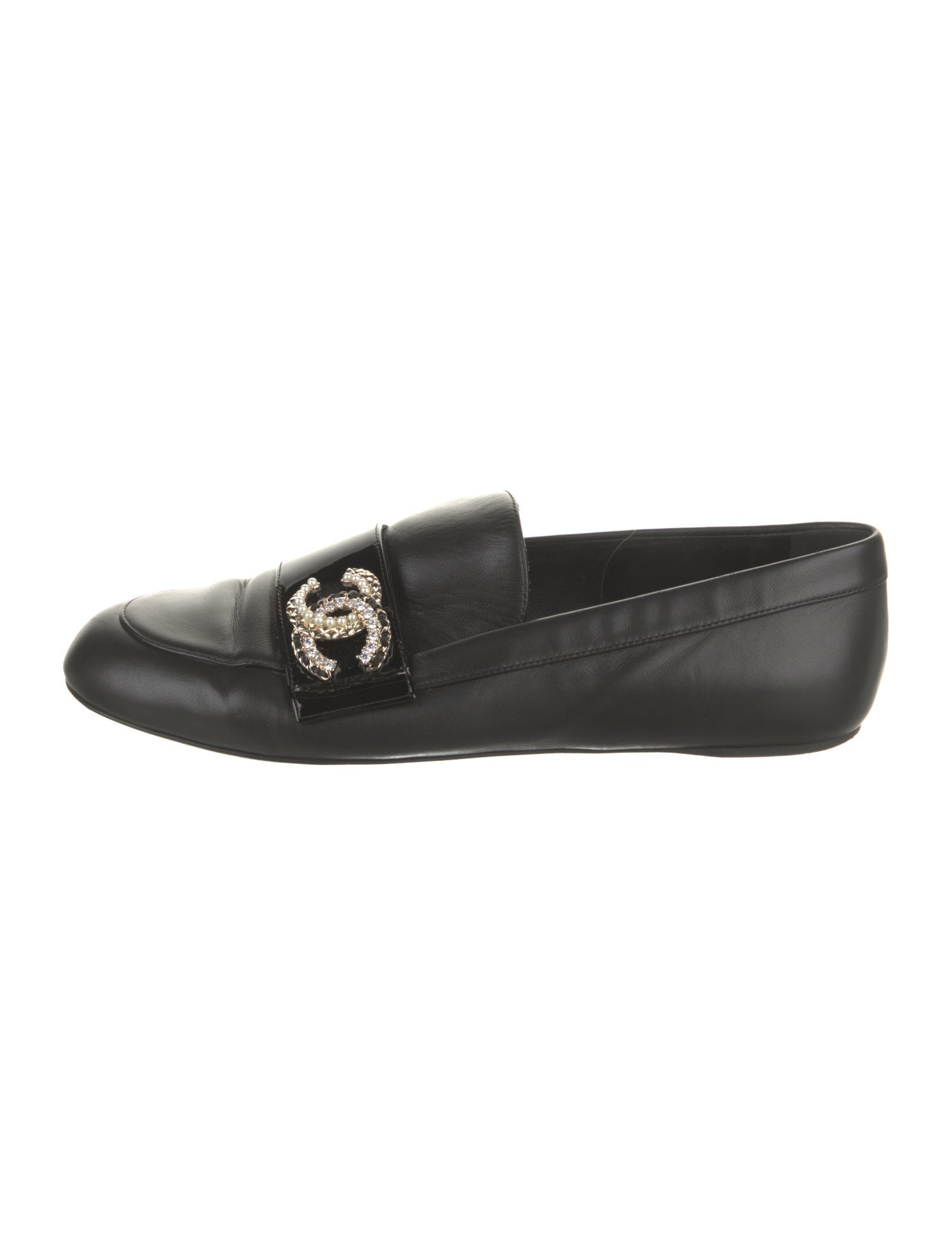 Chanel Interlocking CC Logo Leather Loafers